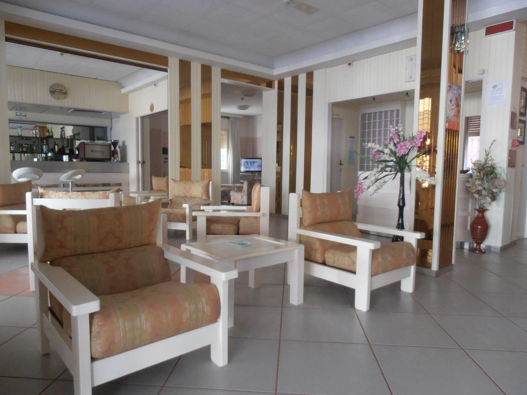 Fernanda Hotel 3*